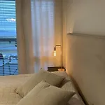 Bright Two-room Near The Centre Апартаменты Тампере