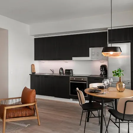 Bright Two-room Near The Centre Lägenhet *