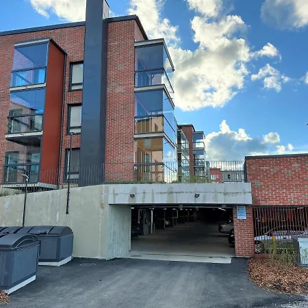 Bright Two-room Near The Centre Lägenhet *