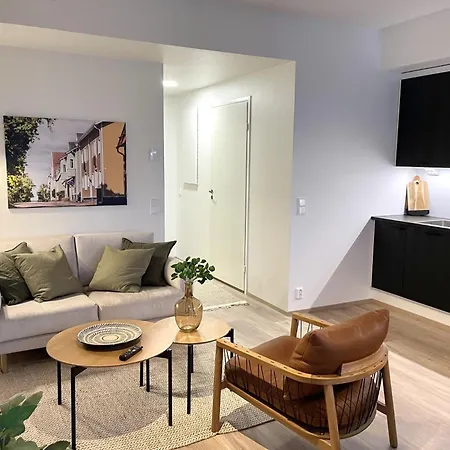 Апартаменты Bright Two-room Near The Centre